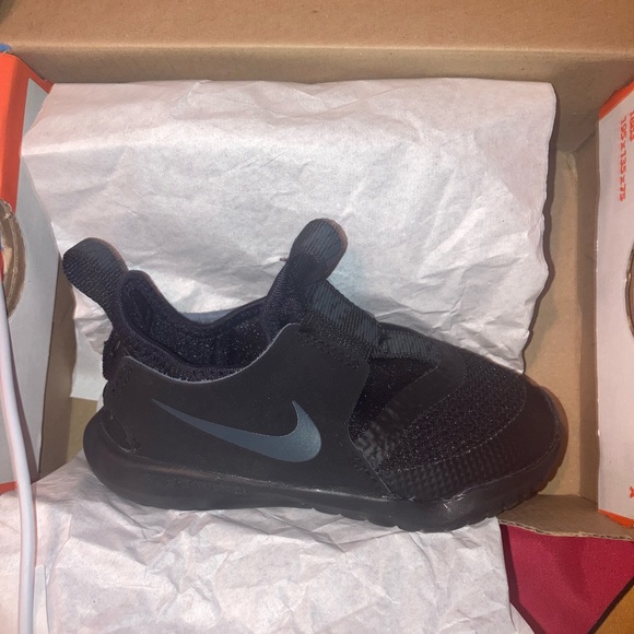 TODDLER 7c nike flex runner 📬SEND ANY OFFER 🖋 - Picture 2 of 3